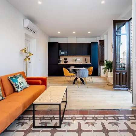 Luxury Gran Via Apartment *